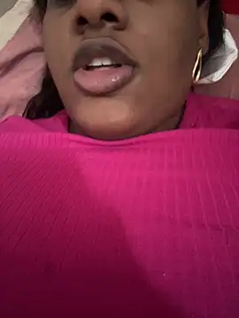 amorasecy online show from 04-05-26, 02:02