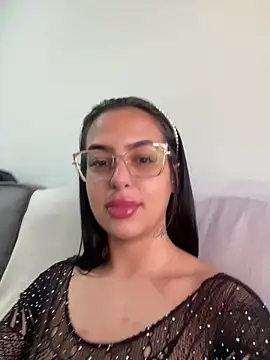 Snapshot of jujuarantes__2026 chatting on 02-06-26, 01:51 jujuarantes 2026 online show from 02-06-26, 01:51