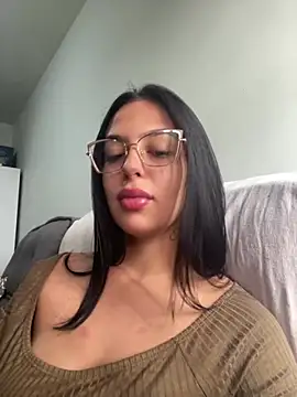 Snapshot of jujuarantes__2026 chatting on 02-10-26, 01:32 jujuarantes 2026 online show from 02-10-26, 01:32