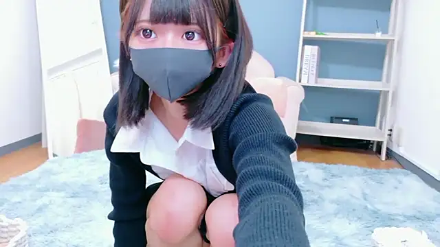 Kiki-jpn online show from 02-15-26, 09:30