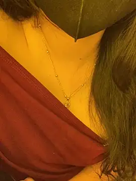 Sofiababy22 online show from 02-25-26, 05:51