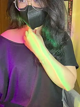 Sofiababy22 online show from 03-28-26, 03:35