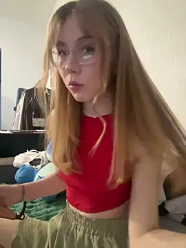 Lilpiks online show from 01-06-26, 04:27