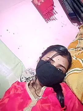 Snapshot of Desipari_777 chatting on 02-17-26, 04:59 Desipari 777 online show from 02-17-26, 04:59