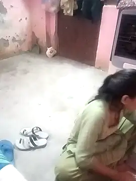 Snapshot of Desipari_777 chatting on 02-16-26, 05:00 Desipari 777 online show from 02-16-26, 05:00