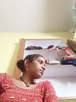 Karishma singh online show from 03-12-26, 04:33