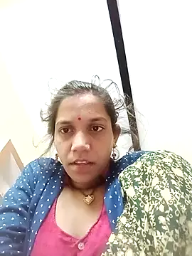 Karishma singh online show from 02-08-26, 08:39