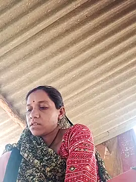 Karishma singh online show from 03-07-26, 02:51