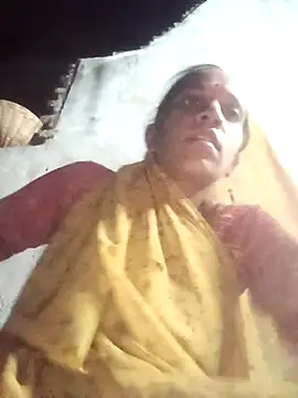 Karishma singh online show from 04-14-26, 03:06