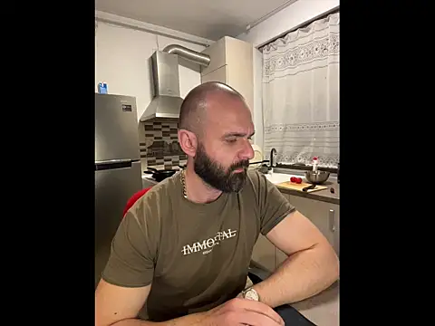 DamonSalvatore2 online show from 04-13-26, 08:24