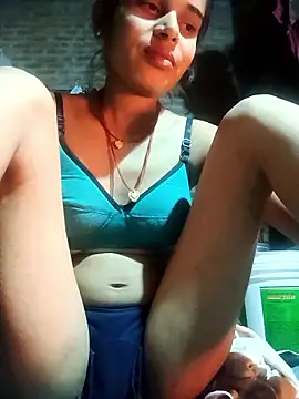 Snapshot of Fency_Love143 chatting on 01-08-26, 05:41 Fency Love143 online show from 01-08-26, 05:41