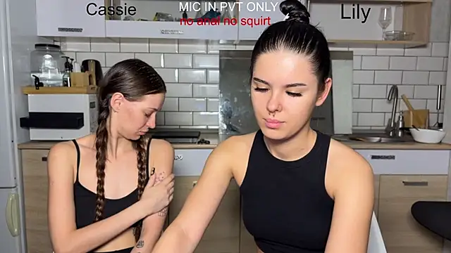 girls secrets online show from 01-11-26, 04:36