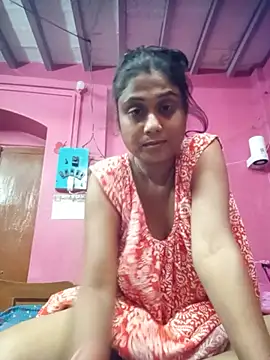 Snapshot of Hooghlypinkivabi chatting on 06-15-26, 12:38 Hooghlypinkivabi online show from 06-15-26, 12:38