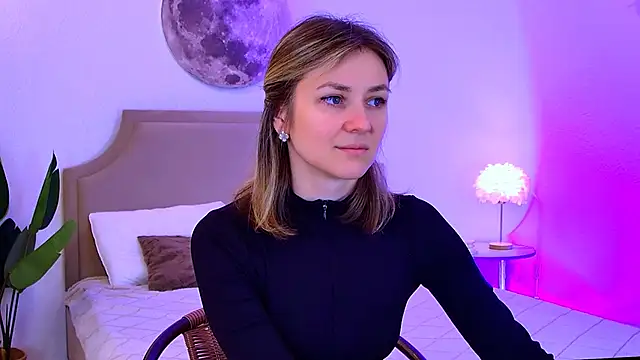 EmeraldGlow online show from 02-27-26, 02:39