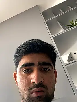 Snapshot of rajj3599 chatting on 01-06-26, 04:05 rajj3599 online show from 01-06-26, 04:05