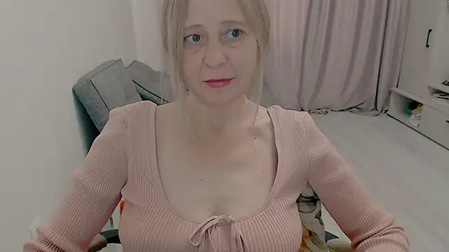 MiLenaMilf online show from 10-31-25, 05:04