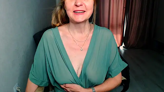 Snapshot of MiLenaMilf chatting on 05-18-26, 05:56 MiLenaMilf online show from 05-18-26, 05:56