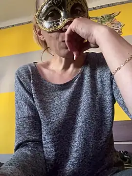 SexyMamiVee online show from 04-07-26, 03:03