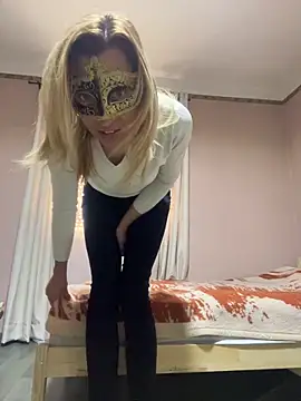 SexyMamiVee online show from 04-11-26, 07:16