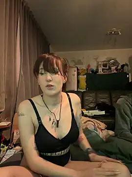 Snapshot of MisterandNiffyNoon chatting on 02-12-26, 08:30 MisterandNiffyNoon online show from 02-12-26, 08:30