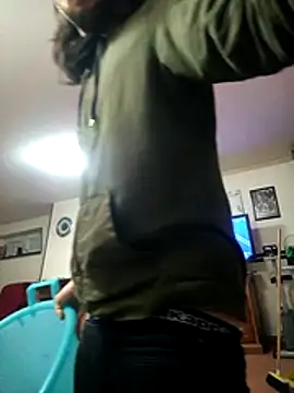 Snapshot of dildobetto89 chatting on 01-13-26, 10:03 dildobetto89 online show from 01-13-26, 10:03