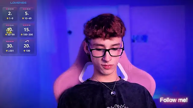 Snapshot of Kitsuneplay_ chatting on 01-06-26, 10:47 Kitsuneplay online show from 01-06-26, 10:47