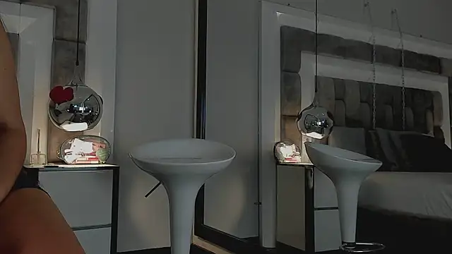 ElenaWatsonn online show from 03-18-26, 08:21