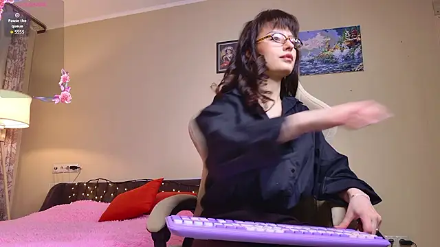 Mirellune online show from 02-07-26, 07:11