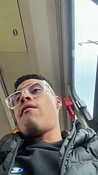 Latin Paisa Boy online show from 02-16-26, 01:10