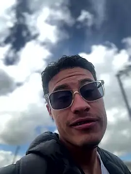 Latin Paisa Boy online show from 05-06-26, 02:21