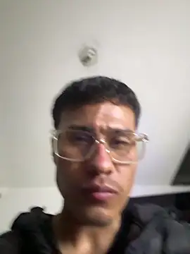 Latin Paisa Boy online show from 04-08-26, 04:03