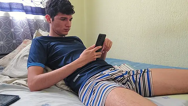 LeonS 20cm online show from 02-11-26, 04:29