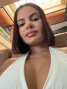 Snapshot of Irina_Velvett chatting on 05-16-26, 02:49 Irina Velvett online show from 05-16-26, 02:49