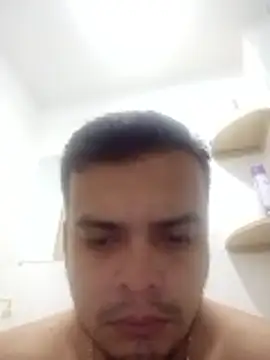Snapshot of soytorres92 chatting on 06-14-26, 06:36 soytorres92 online show from 06-14-26, 06:36