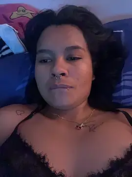 Chloe cortes online show from 04-30-26, 03:41