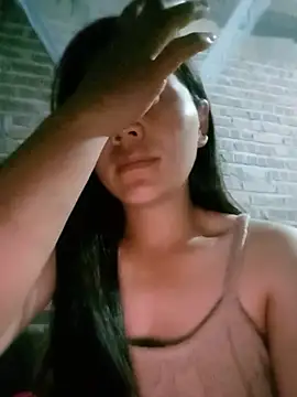 Snapshot of DIANAKUTE chatting on 05-20-26, 10:18 DIANAKUTE online show from 05-20-26, 10:18