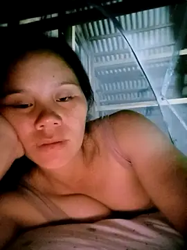 DIANAKUTE online show from 03-25-26, 01:43