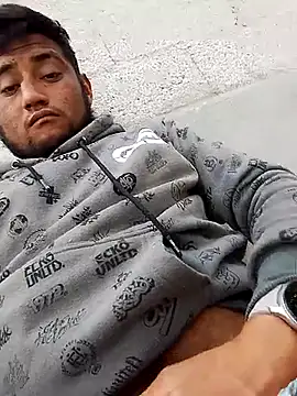 Snapshot of FussingNates chatting on 02-22-26, 09:16 FussingNates online show from 02-22-26, 09:16