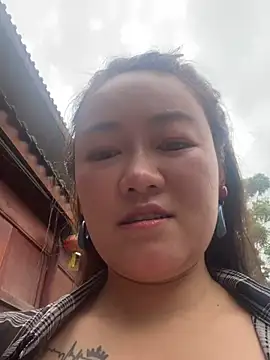Snapshot of Molly-xiao chatting on 05-26-26, 08:34 Molly-xiao online show from 05-26-26, 08:34