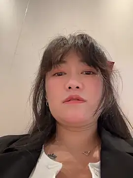 Molly-xiao online show from 04-02-26, 07:26