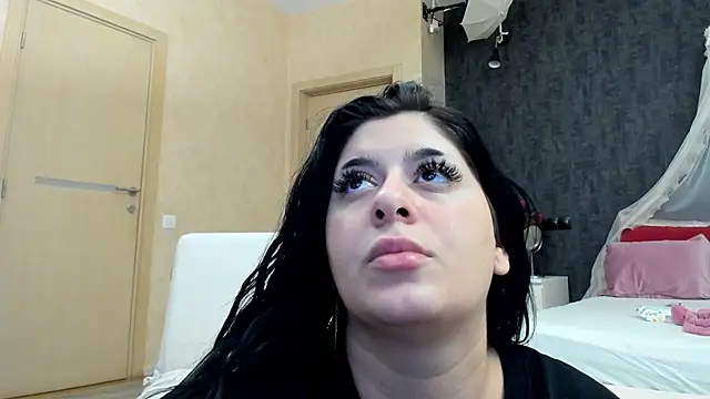 NayaNoirX online show from 01-15-26, 04:43