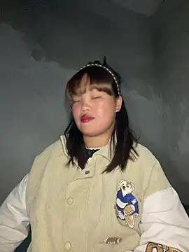 Wendy-2 online show from 04-30-26, 02:13