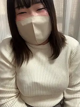 Snapshot of Mikami_00122 chatting on 02-11-26, 06:35 Mikami 00122 online show from 02-11-26, 06:35