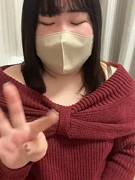 Snapshot of Mikami_00122 chatting on 02-20-26, 01:13 Mikami 00122 online show from 02-20-26, 01:13