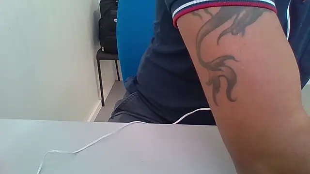 Moreno Casado Safado online show from 06-19-26, 10:54
