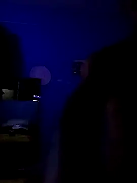 Snapshot of RealEl23 chatting on 02-04-26, 02:06 RealEl23 online show from 02-04-26, 02:06