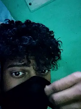 Snapshot of theboyas chatting on 01-12-26, 08:54 theboyas online show from 01-12-26, 08:54