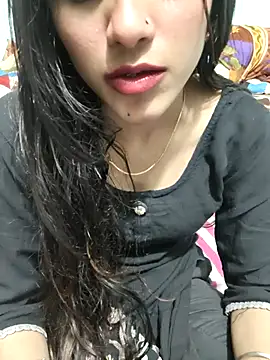 Yours-Zeenat online show from 02-28-26, 09:47