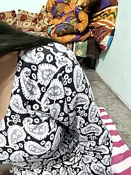 Yours-Zeenat online show from 02-22-26, 07:44