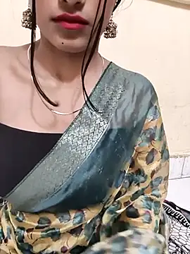 Snapshot of Yours-Zeenat chatting on 05-15-26, 08:23 Yours-Zeenat online show from 05-15-26, 08:23